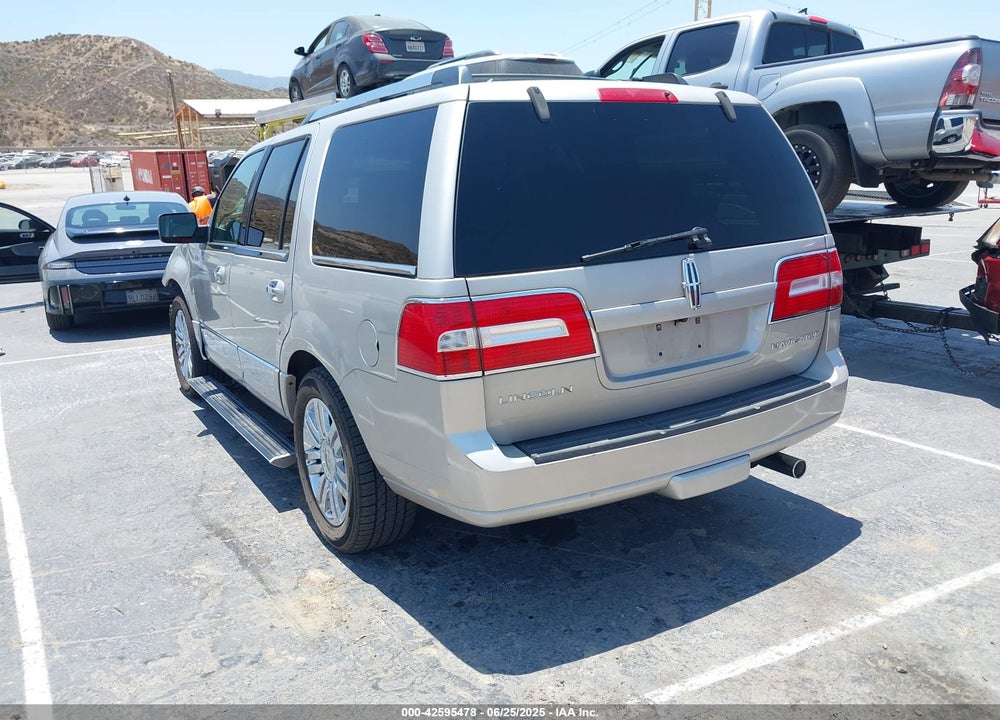 2007 LINCOLN NAVIGATOR VIN: 5LMFU27587LJ06628