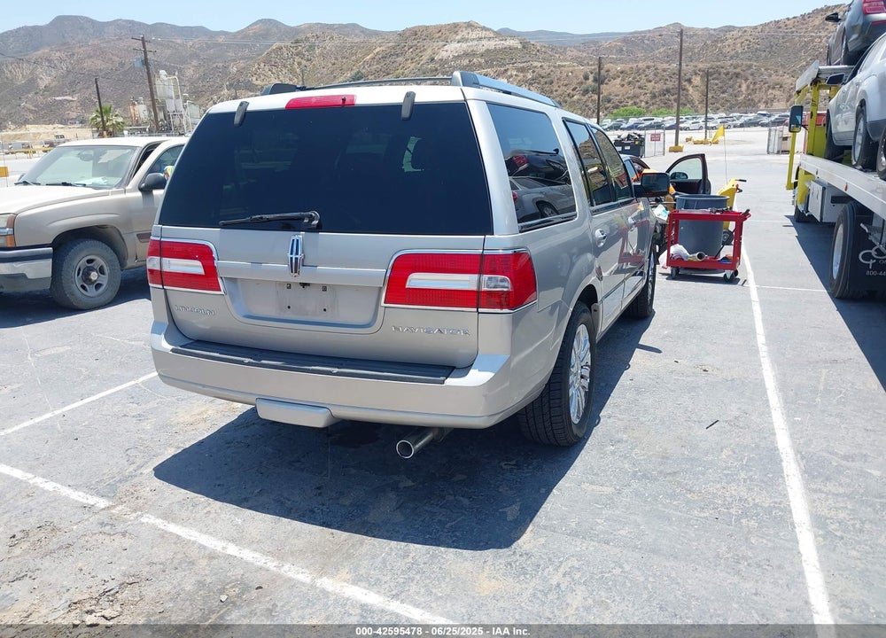 2007 LINCOLN NAVIGATOR VIN: 5LMFU27587LJ06628