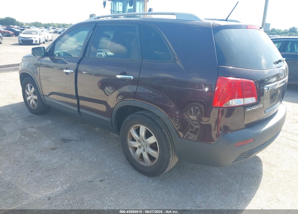 2013 KIA SORENTO VIN: 5XYKT4A2XDG389415