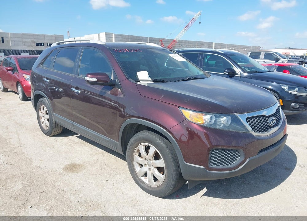 2013 KIA SORENTO VIN: 5XYKT4A2XDG389415
