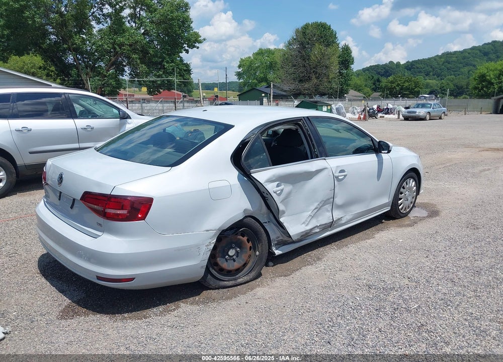 2017 VOLKSWAGEN JETTA VIN: 3VW2B7AJ8HM242804