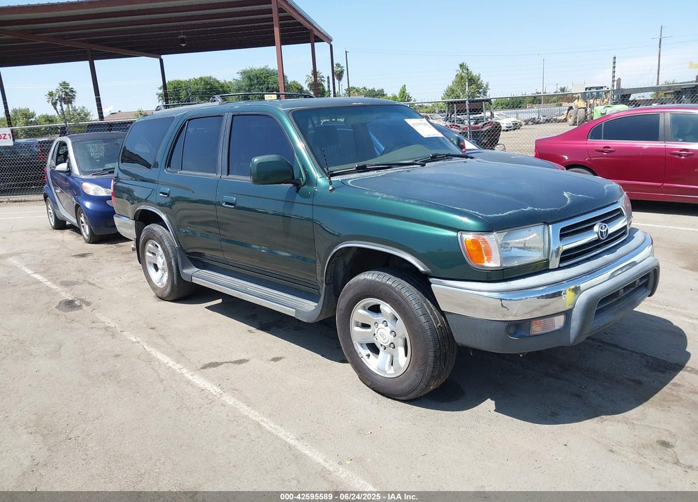 2000 TOYOTA 4RUNNER SR5 V6 VIN: JT3GN86R2Y0158229