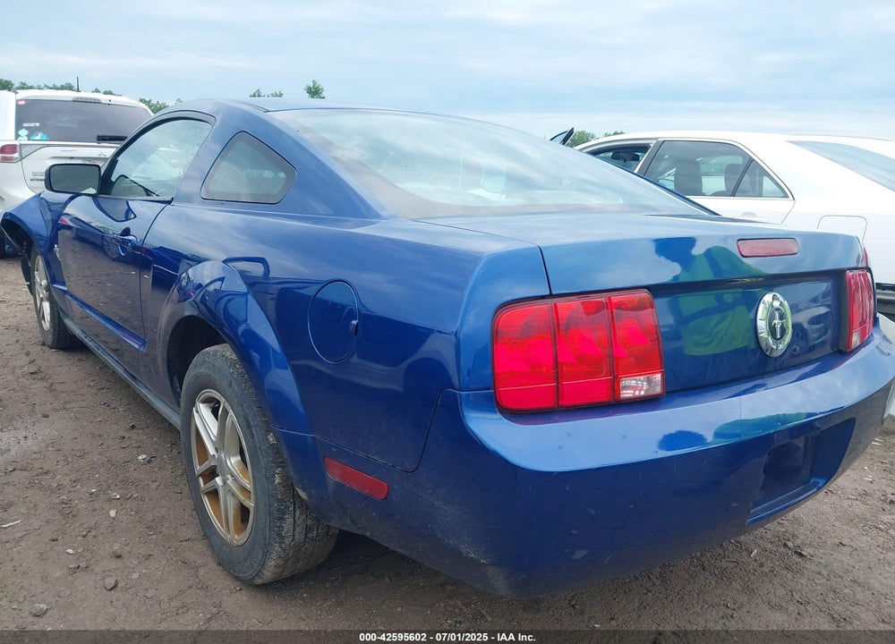2009 FORD MUSTANG VIN: 1ZVHT80N795142637
