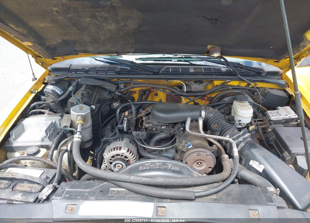 2002 CHEVROLET S-10 LS VIN: 1GCDT13W32K239841
