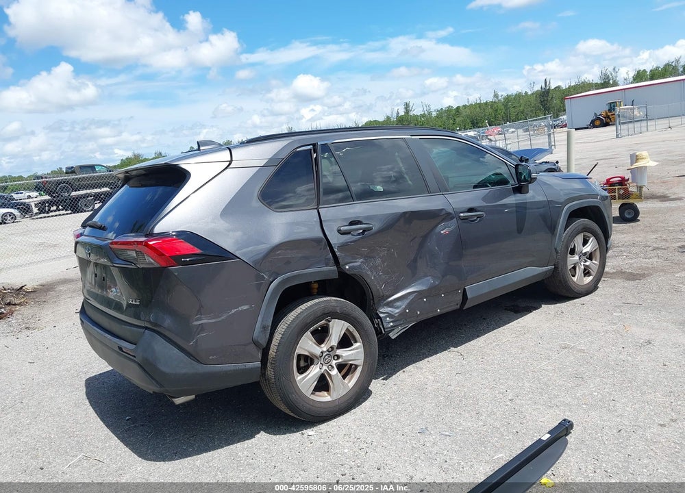 2019 TOYOTA RAV4 VIN: 2T3W1RFV3KW022944