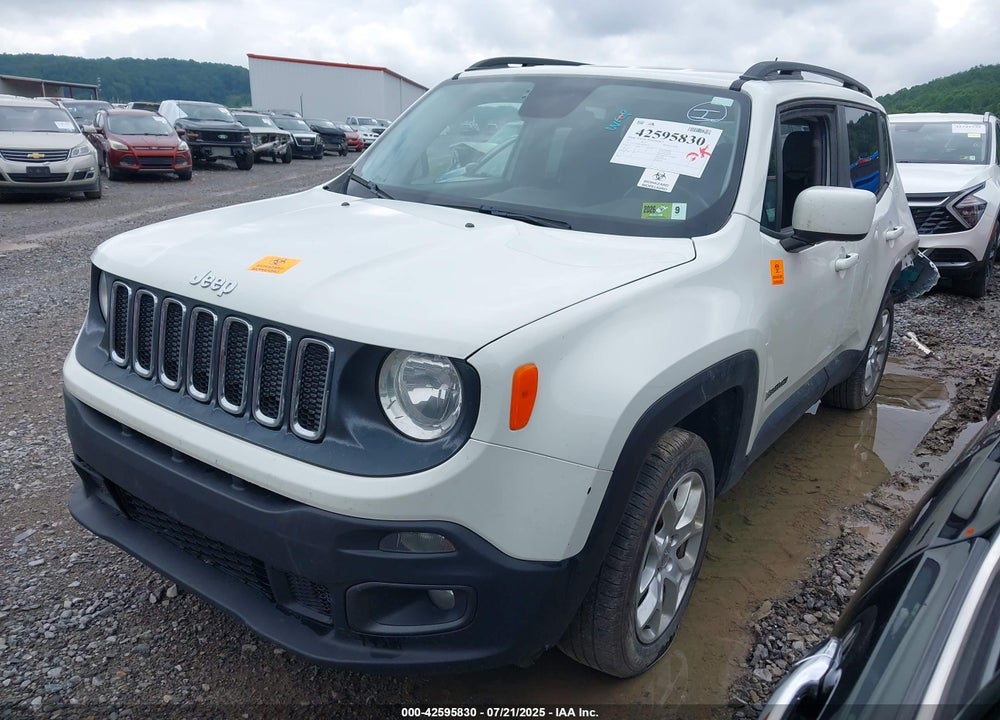 2017 JEEP RENEGADE LATITUDE 4X4 VIN: ZACCJBBBXHPF08129