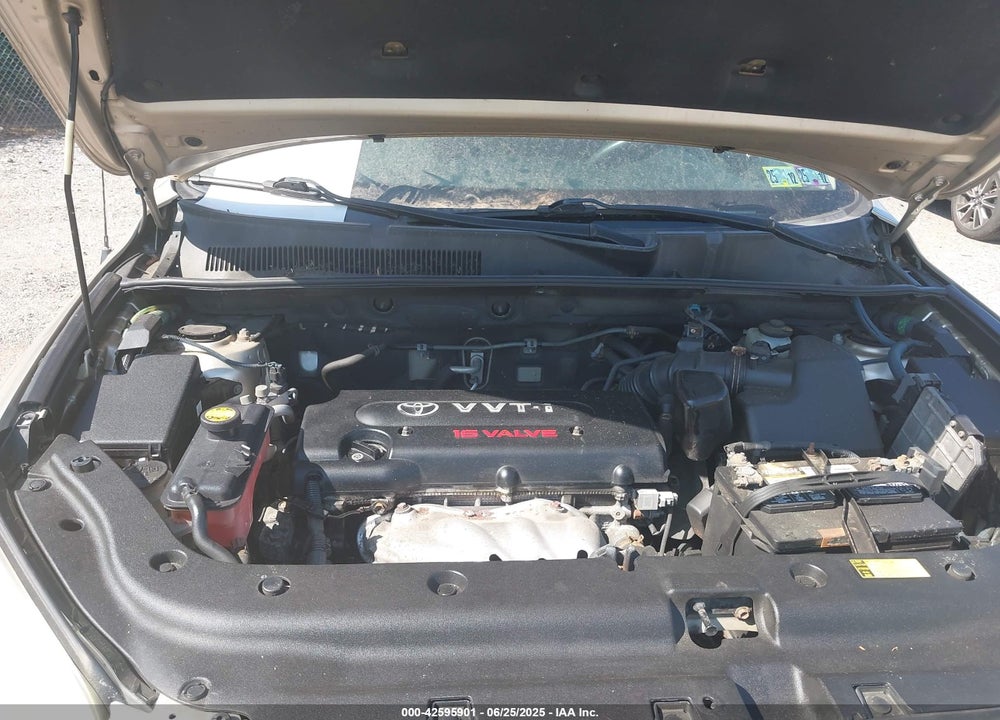 2007 TOYOTA RAV4 VIN: JTMBD31V076040062
