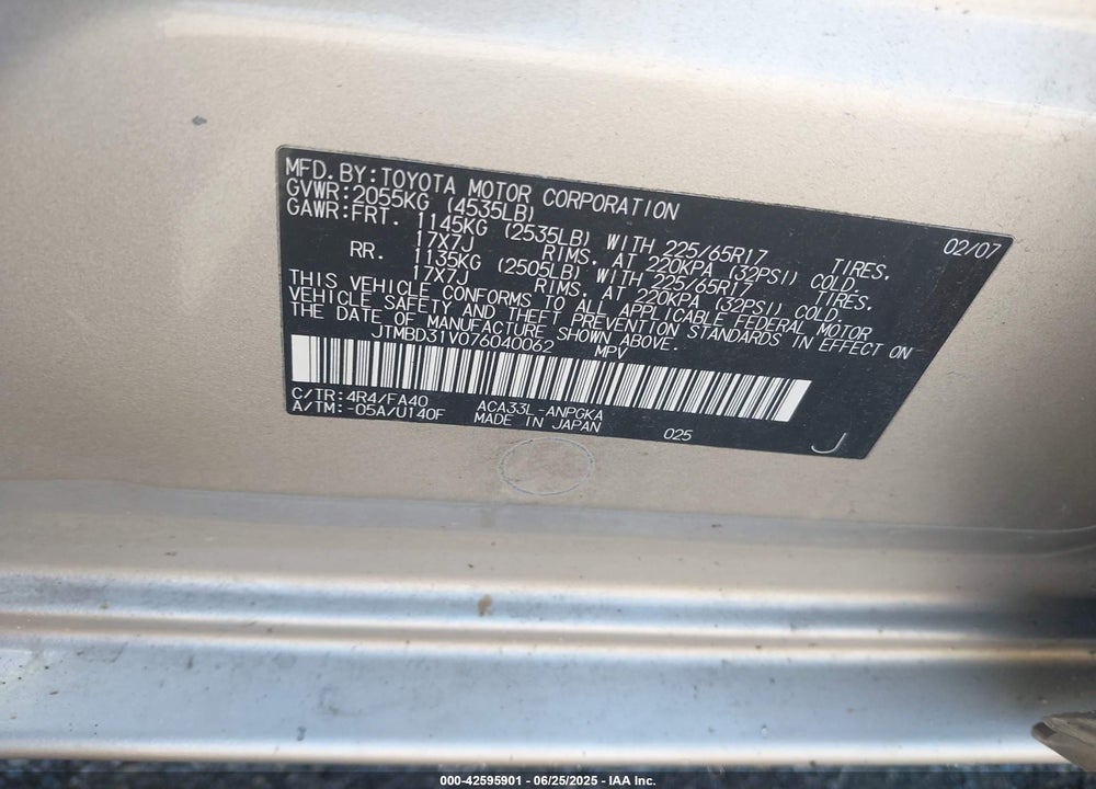 2007 TOYOTA RAV4 VIN: JTMBD31V076040062