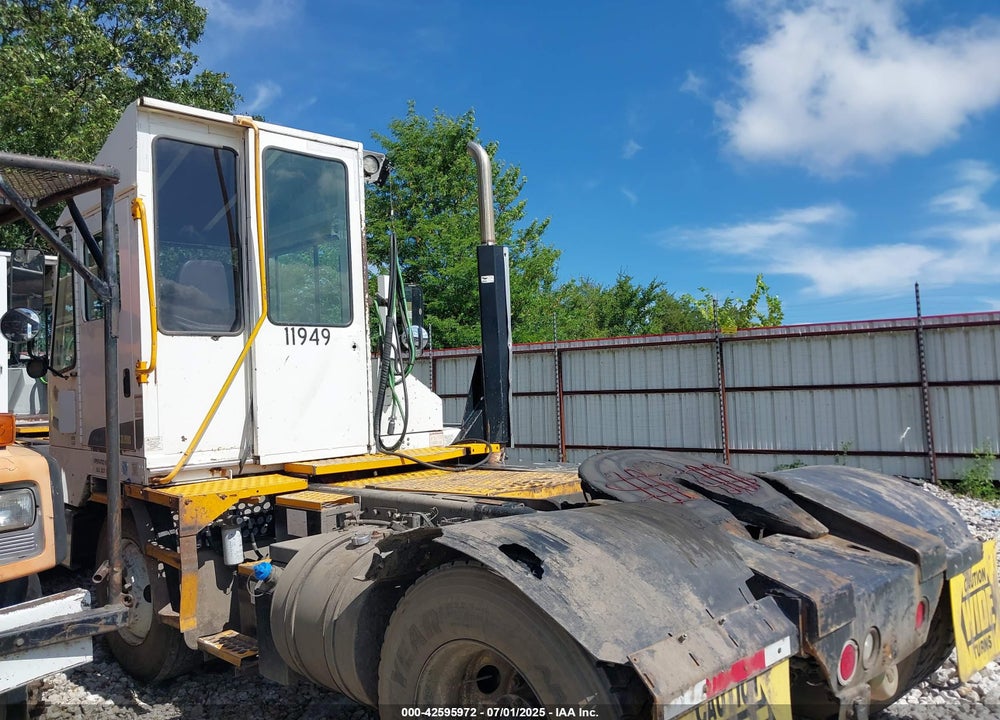 2013 OTTAWA KALMAR  4X2 VIN: 11VF813E6DA000283