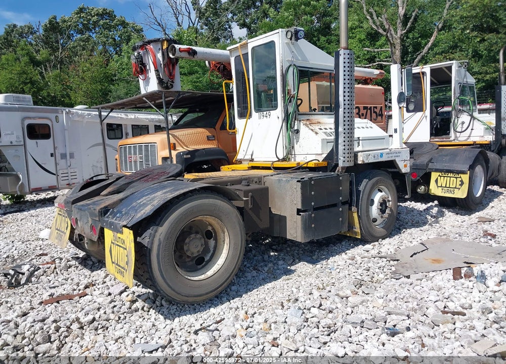 2013 OTTAWA KALMAR  4X2 VIN: 11VF813E6DA000283