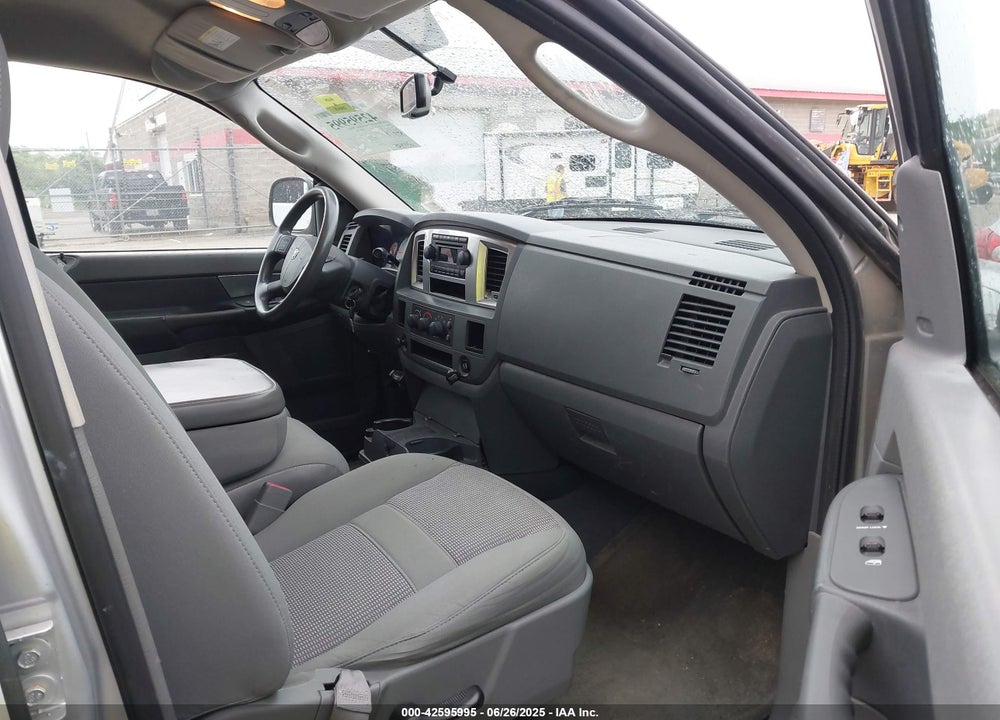 2007 DODGE RAM 1500 VIN: 1D7HA18247S102160