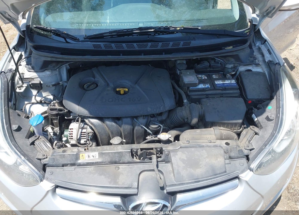 2016 HYUNDAI ELANTRA VIN: 5NPDH4AE3GH742790