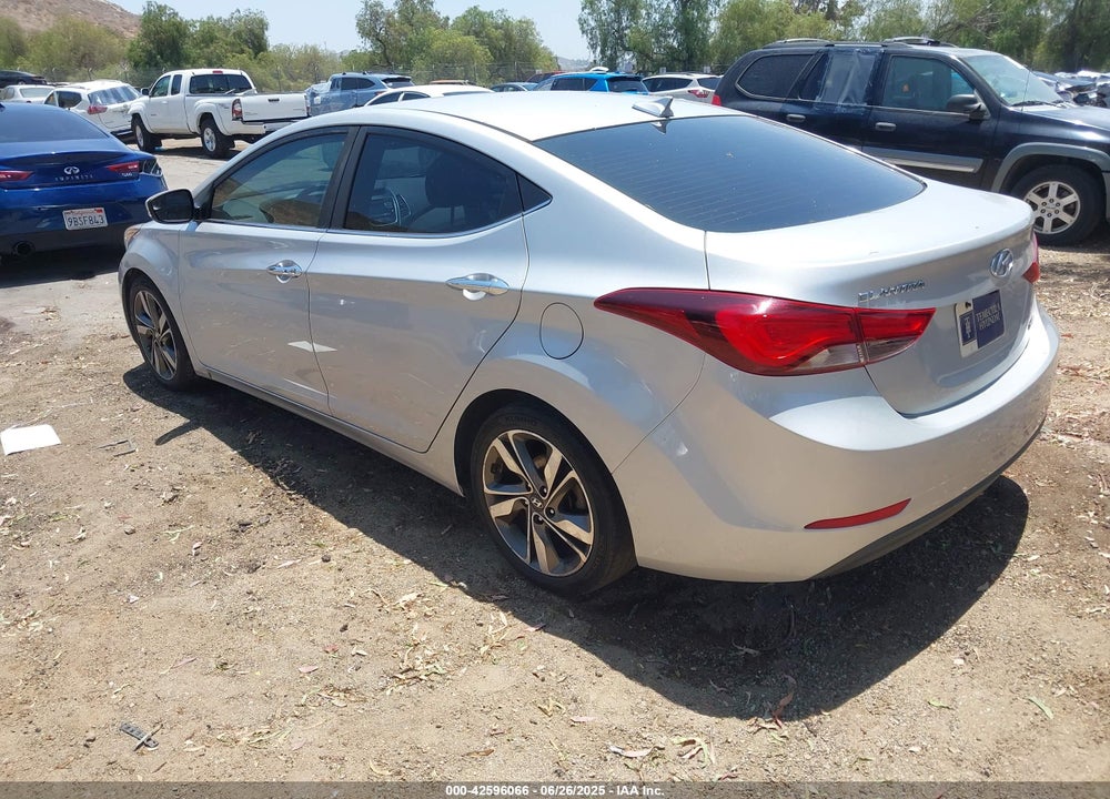 2016 HYUNDAI ELANTRA VIN: 5NPDH4AE3GH742790