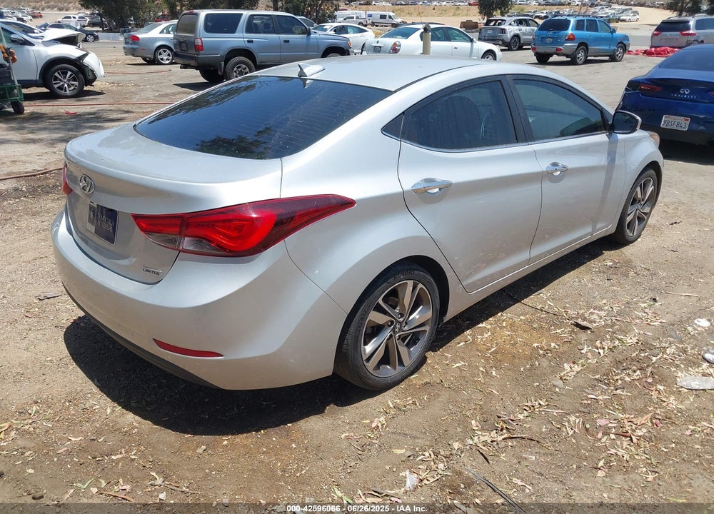 2016 HYUNDAI ELANTRA VIN: 5NPDH4AE3GH742790