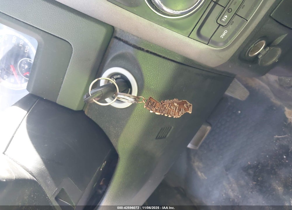 2016 RAM 1500 TRADESMAN VIN: 1C6RR7FG5GS179782