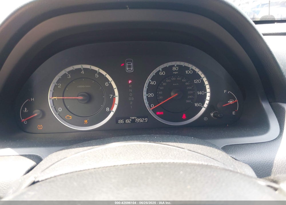 2011 HONDA ACCORD VIN: 1HGCP2F84BA065949