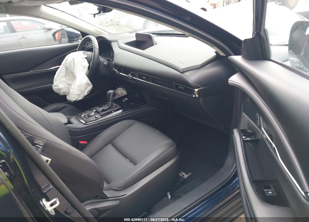 2025 MAZDA CX-30 2.5 S PREFERRED PACKAGE VIN: 3MVDMBCM4SM793706