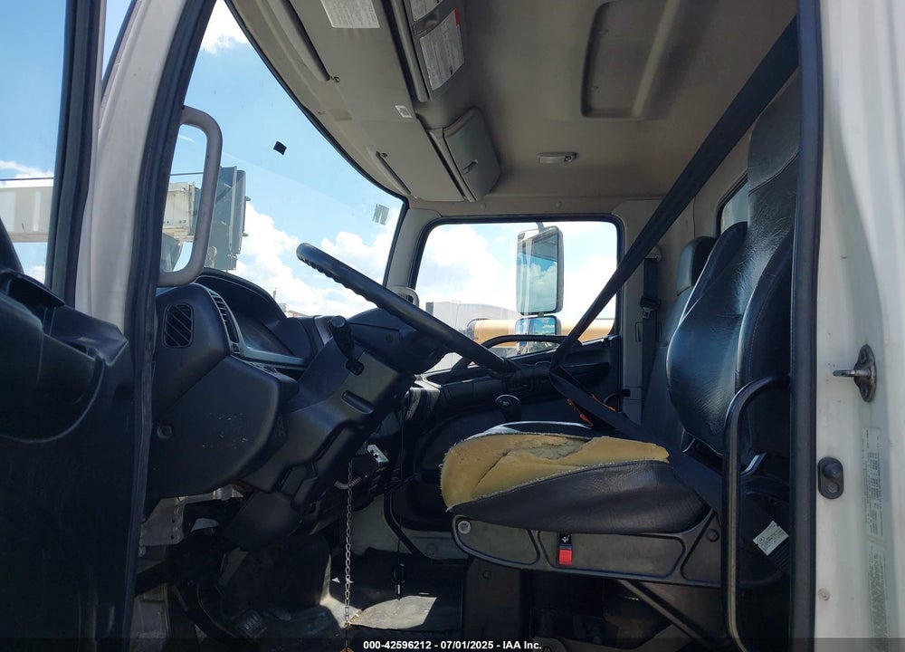 2013 HINO 258/268 VIN: 5PVNE8JP4D4S50504