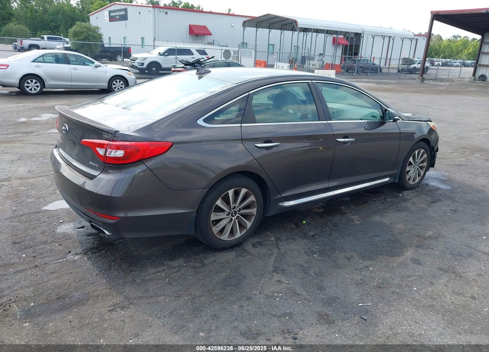 2015 HYUNDAI SONATA VIN: 5NPE34AF3FH192663