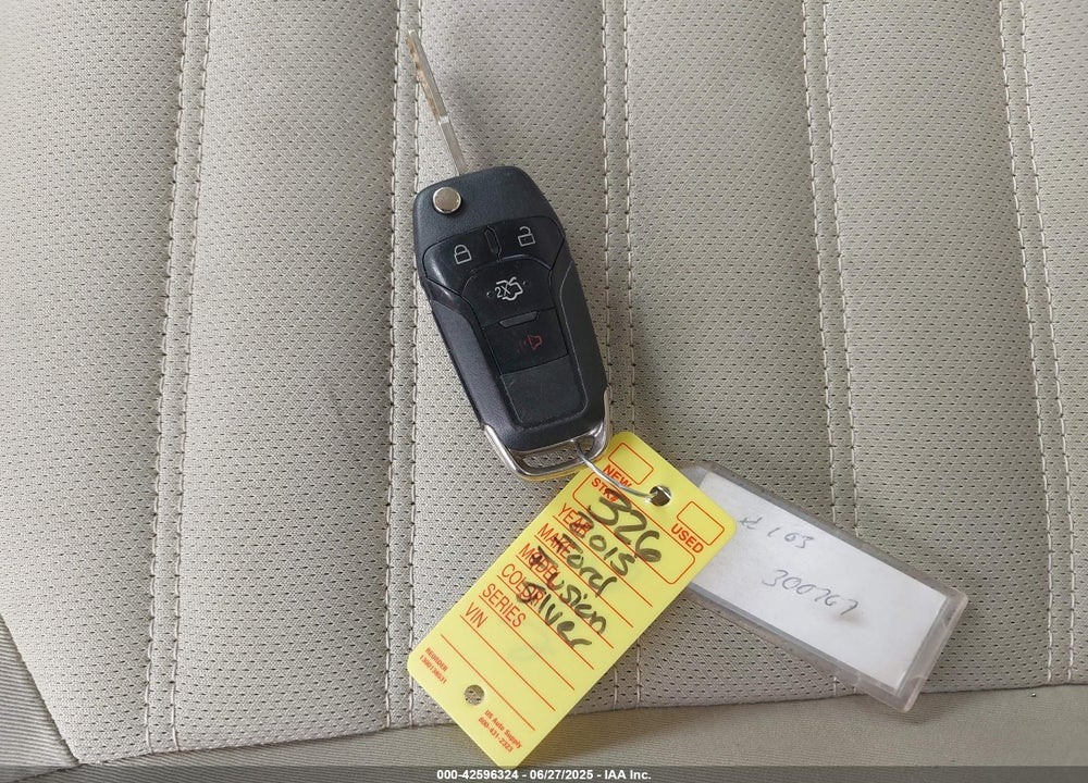 2015 FORD FUSION SE VIN: 3FA6P0H74FR196921