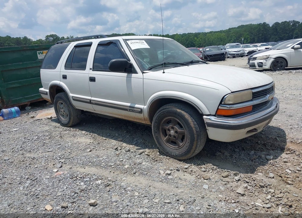 1999 CHEVROLET BLAZER LS VIN: 1GNDT13W3X2214016