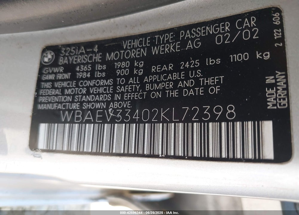2002 BMW 325I VIN: WBAEV33402KL72398