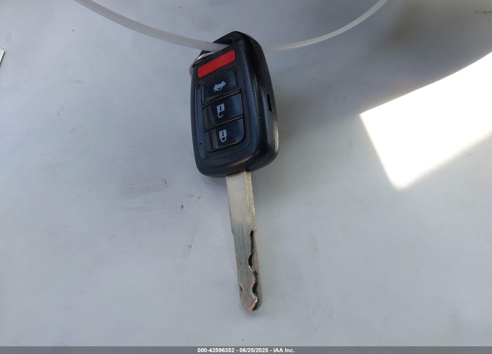 2015 HONDA CIVIC VIN: 19XFB2F50FE207085