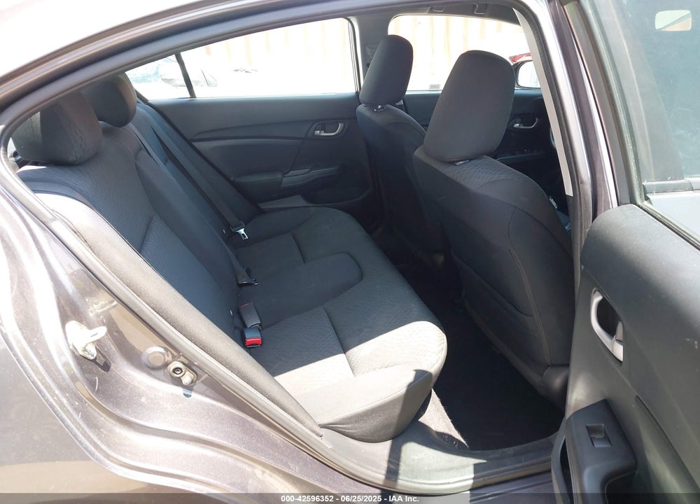 2015 HONDA CIVIC VIN: 19XFB2F50FE207085