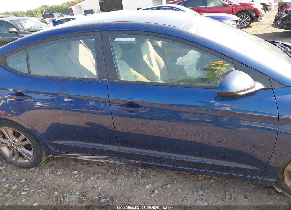 2018 HYUNDAI ELANTRA SEL VIN: 5NPD84LF9JH331987