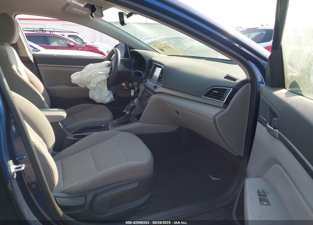 2018 HYUNDAI ELANTRA SEL VIN: 5NPD84LF9JH331987