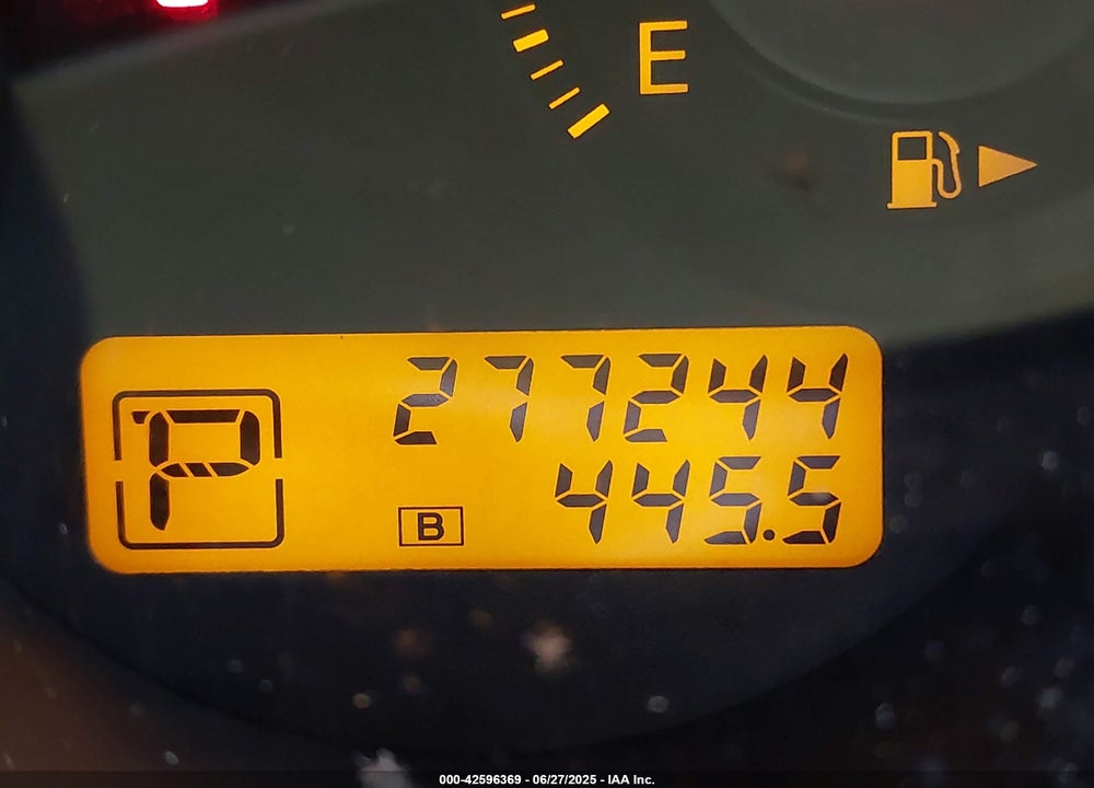 2008 NISSAN VERSA VIN: 3N1BC13E68L373980