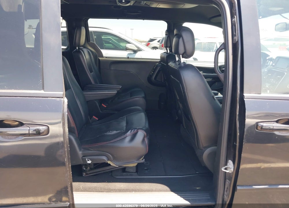 2017 DODGE GRAND CARAVAN GT VIN: 2C4RDGEG0HR858077
