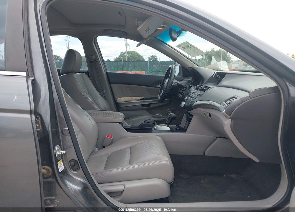 2008 HONDA ACCORD 2.4 EX-L VIN: 1HGCP26878A014812