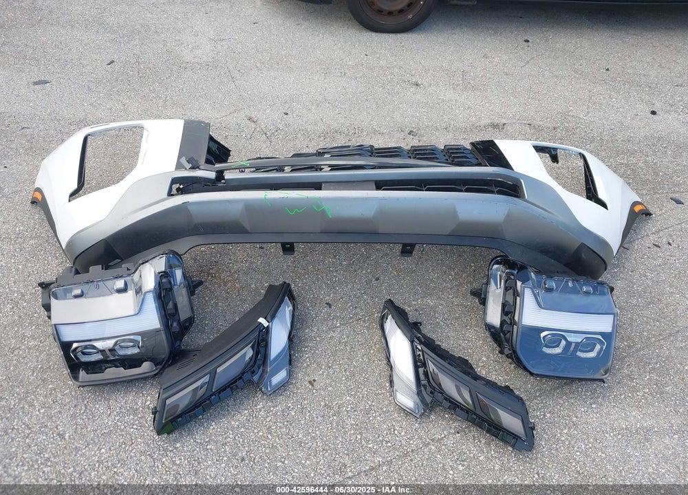 2025 HYUNDAI PALISADE SEL VIN: KM8R24GE7SU880101