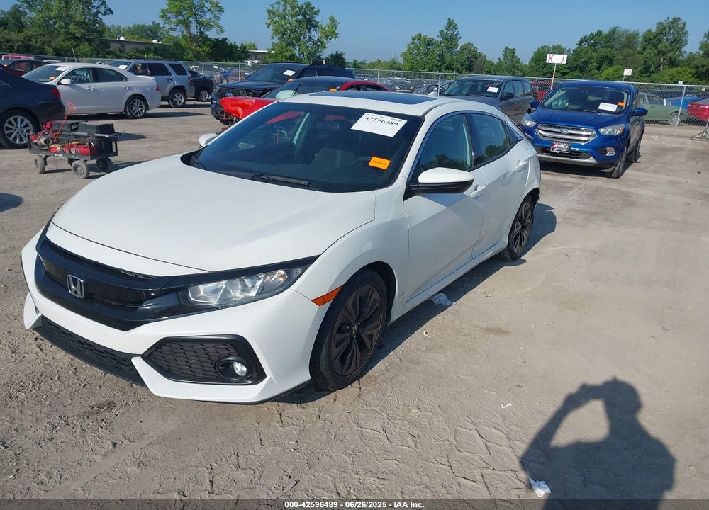 2018 HONDA CIVIC EX VIN: SHHFK7H58JU227449