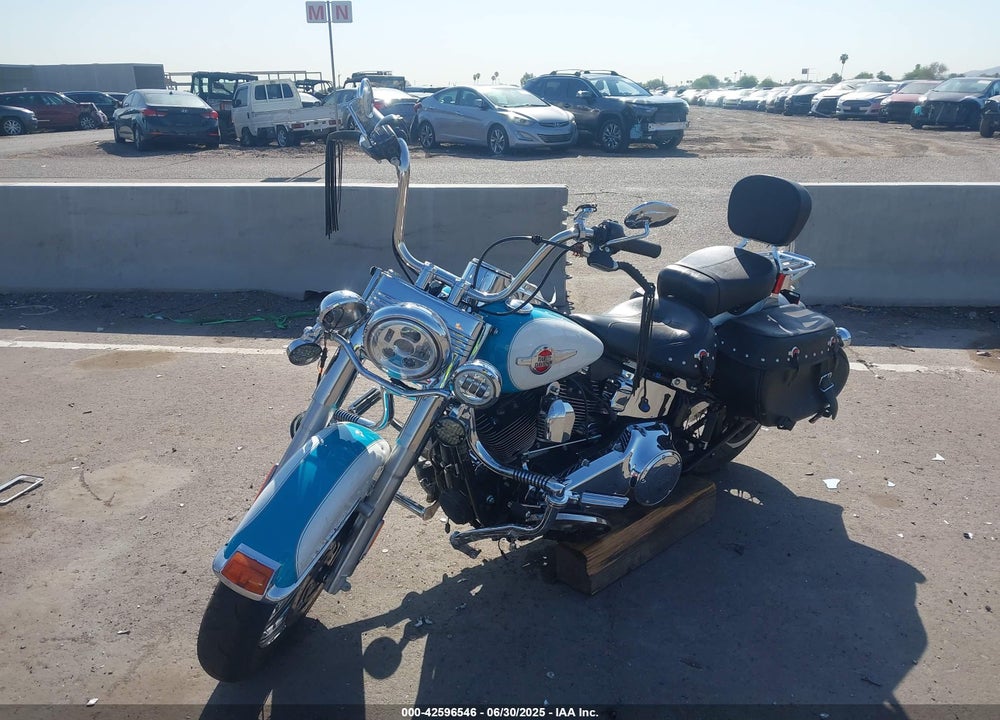 2017 HARLEY-DAVIDSON FLSTC HERITAGE SOFTAIL CLASSIC VIN: 1HD1BWV35HB029819