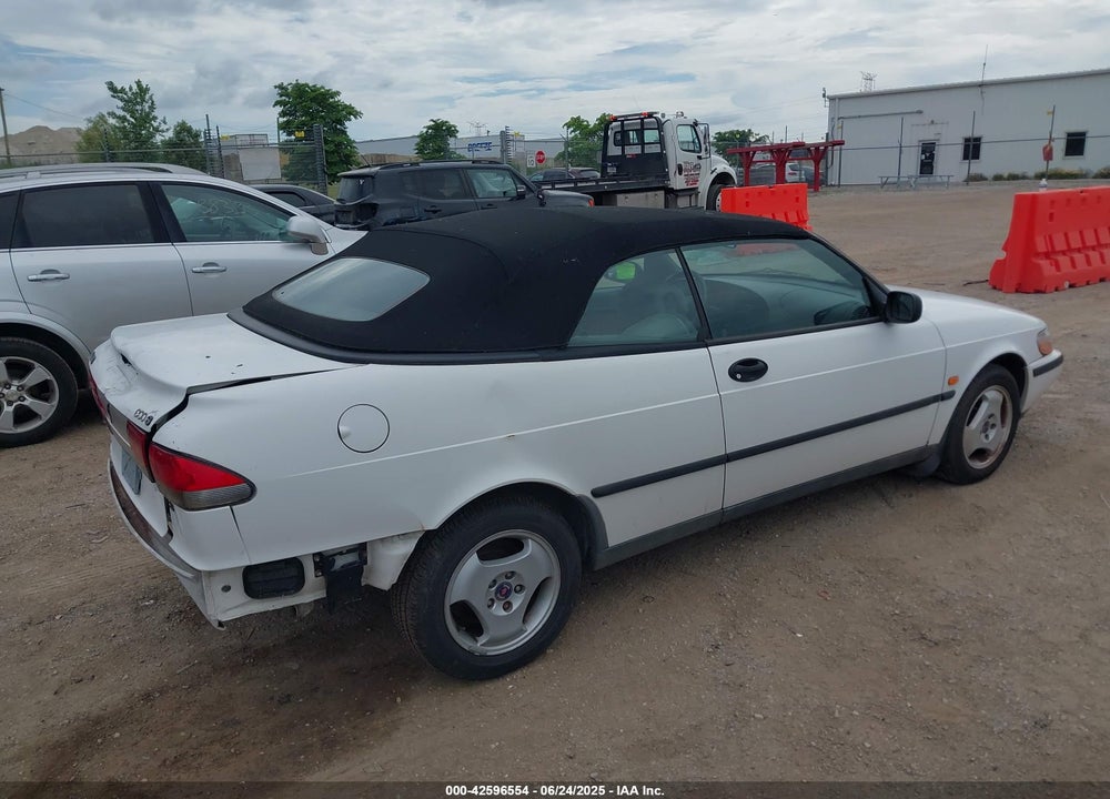 1998 SAAB 900 S VIN: YS3DD78B7W7003488