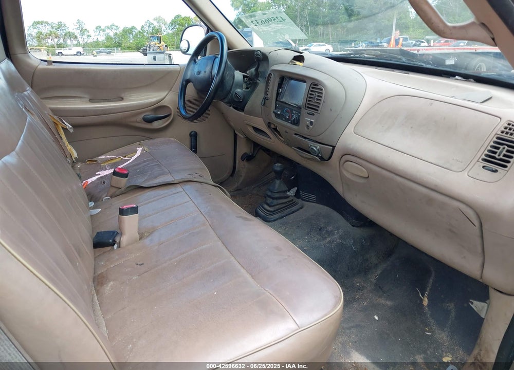 1997 FORD F-150 STANDARD/XL/XLT VIN: 2FTDF1820VCA69010