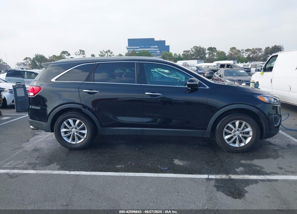 2016 KIA SORENTO VIN: 5XYPG4A37GG128900