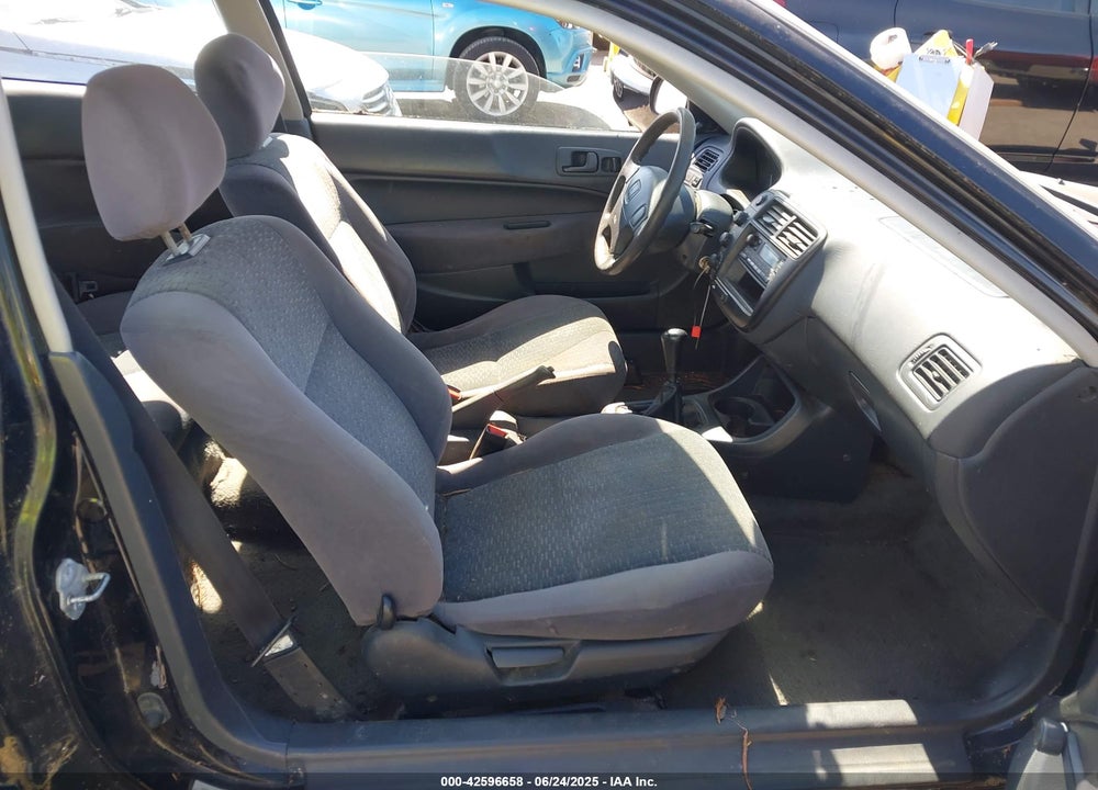 2000 HONDA CIVIC DX VIN: 1HGEJ6123YL116598