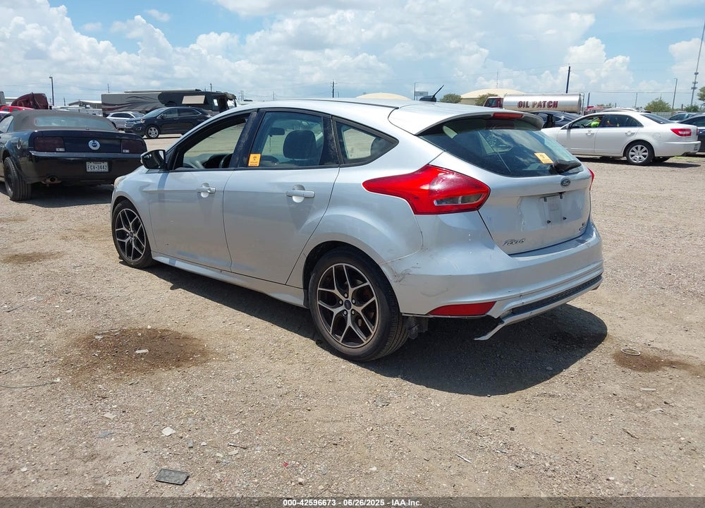 2015 FORD FOCUS VIN: 1FADP3K27FL384627