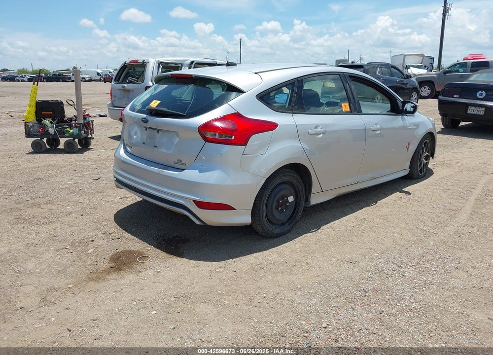 2015 FORD FOCUS VIN: 1FADP3K27FL384627
