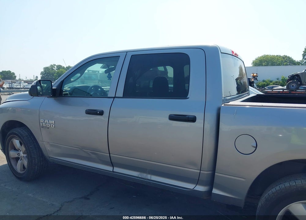2022 RAM 1500 CLASSIC VIN: 3C6RR6KG0NG210585