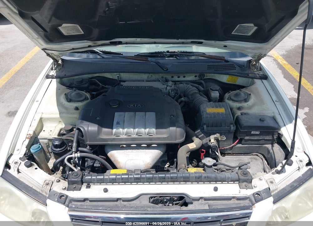 2002 KIA OPTIMA LX/SE VIN: KNAGD126325144218