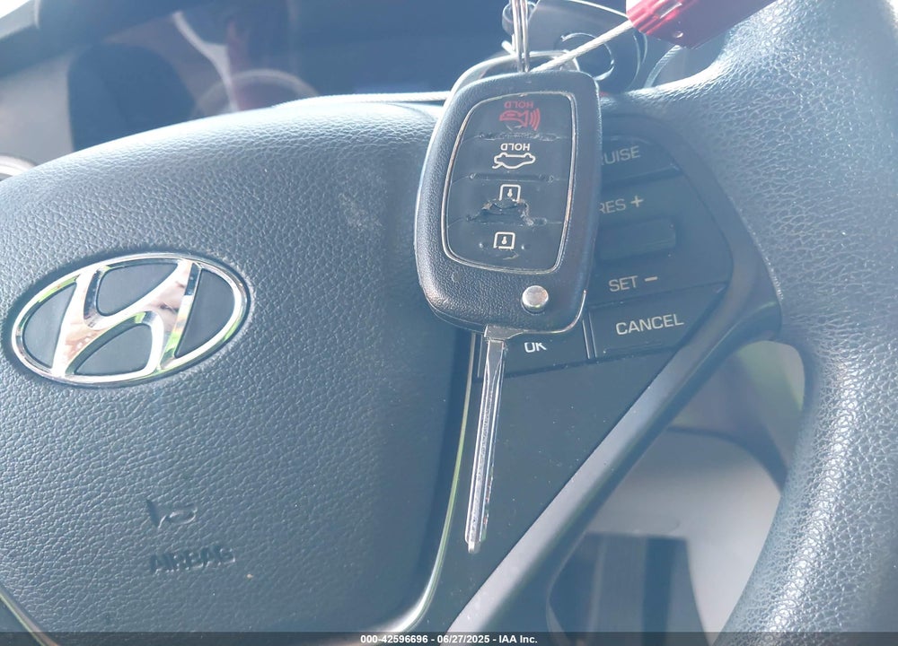 2016 HYUNDAI SONATA VIN: 5NPE24AF8GH355358