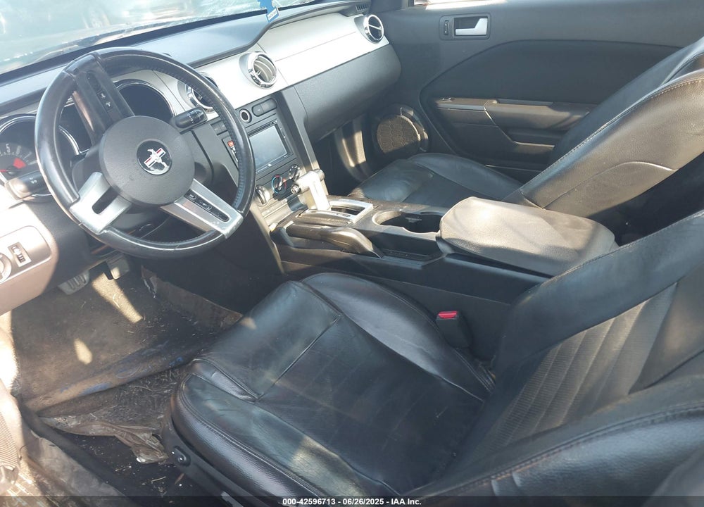 2006 FORD MUSTANG VIN: 1ZVFT82H065153666