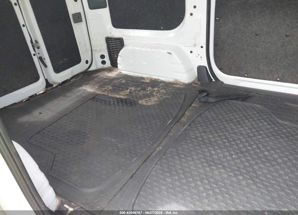 2021 NISSAN NV 200 VIN: 3N6CM0KN6MK690648