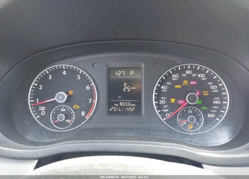 2014 VOLKSWAGEN PASSAT VIN: 1VWAP7A33EC021266