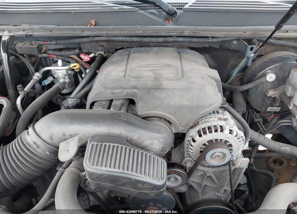 2008 CHEVROLET TAHOE LT VIN: 1GNFK13048J151555