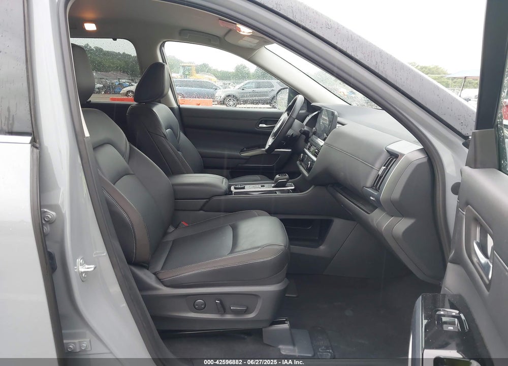 2024 NISSAN PATHFINDER VIN: 5N1DR3CCXRC300540